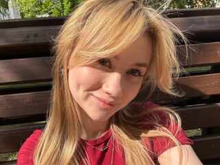 sexcam CelestineVale