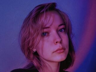 adult sex chat CharlieFenniman
