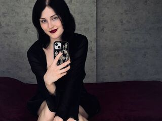 hot cam girl fingering shaved pussy CherrylSoffer