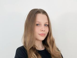 free webcam ChristianeSivie