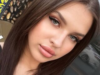 naked girl with webcam CoraLennox