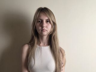 naked girl with live cam masturbating CrissyLescano