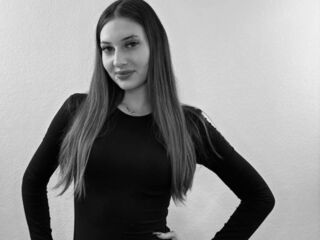 adult cam chat room DaynaNicholls