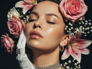 camgirl masturbating with dildo DelfinaArif