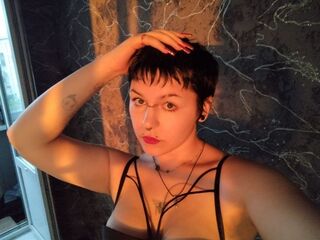 free chat room DeniseHalle