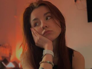 naked webcamgirl DivinaGazza