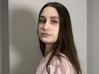 hot cam girl masturbating with vibrator DomingaGrooms