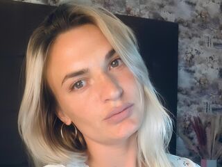 free liveshow EllieMaryn