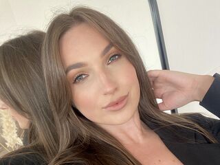 camgirl porn cam EmmaStewarts