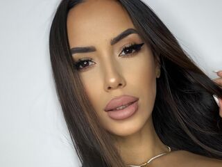 cam EvaYvez