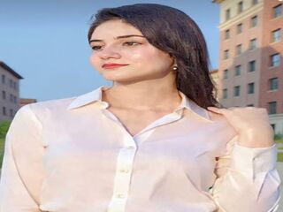 girl showing pussy FerryAlizh