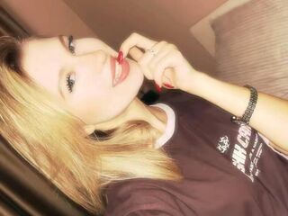 camgirl pic FlossieRoseth