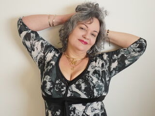 naked girl with webcam fingering pussy GeminisBlue