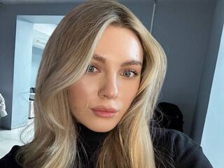 cam girl cam GladysAgard