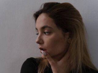 hot cam girl masturbating HermilaKapper