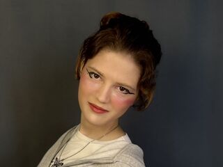 naughty video chat IrisKemp