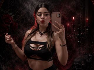 fingering IsabellaLancast