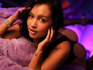 kinky cam picture IsabellaMontier