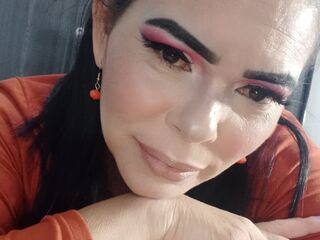 nude webcam IvetheEvans
