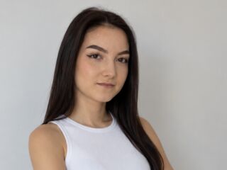 free nude webcam show JacquieShouse