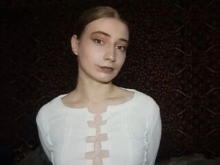 free live chatroom JacquieYou