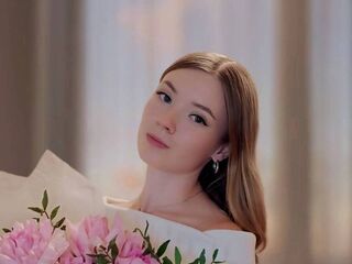 cam stripper JaniseServoss