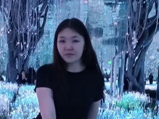 camwhore masturbating with vibrator JeanieDorward