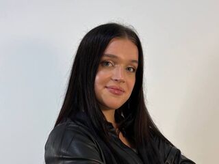 naked girl with webcam fingering JenellBrindle