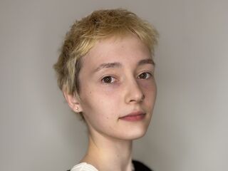 hot striptease web cam JenelleBarette