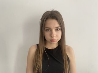 camwhore masturbating with dildo JessFreemen