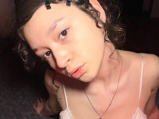 camgirl live sex photo JolynnOssman