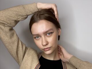 naughty cam bitch JonnieHillen