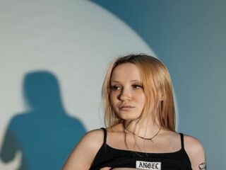 webcam live sex show JoyceHoward