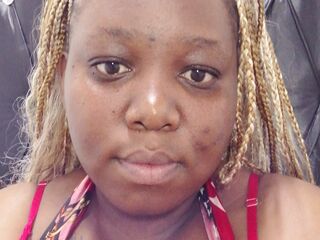 hot naked camgirl JoyceMokutu