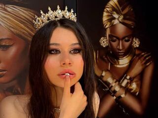 cam girl chatroom KarenEstrada