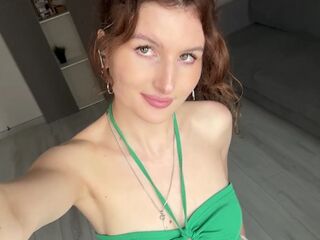 erotic webcam video KarmenZeinert