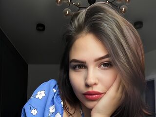 camgirl masturbating with sextoy KateMetika