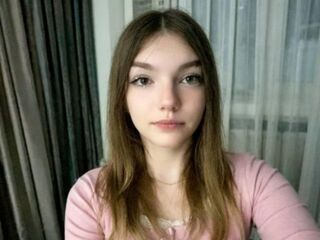 fingering cam girl KoriMatinez