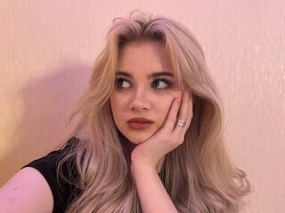 nude webcam girl pic LatoyiaCanpos