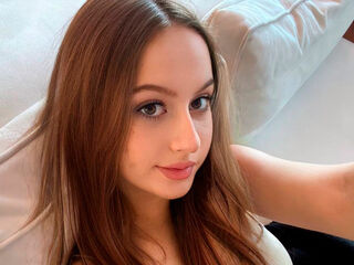 camgirl video chat room LaurenSaintie