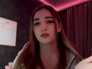 chatrubate cam girl LaurynKendell