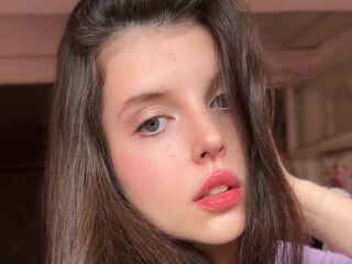 naked cam girl gallery LillyLaurent