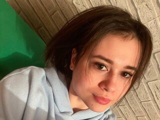 live cam girl LindaDeMoon
