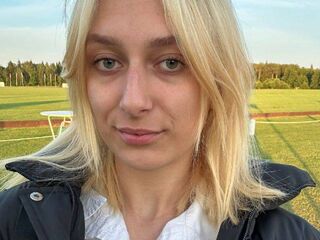 live sex webcam LindaLeem