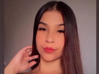 naked cam chat LindaLeone