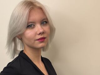 masturbating girl LindsayMcirvin