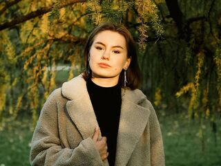 hot naked camgirl LinnDegnan