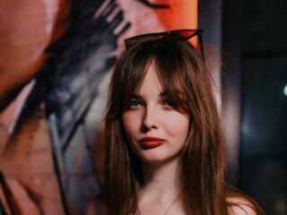 beautiful girl webcam LisaDrake