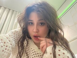 fingering camgirl LolaBerry