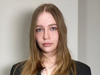 nude webcamgirl picture LoriaStepney